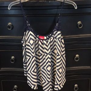 💙Navy and cream tank💙